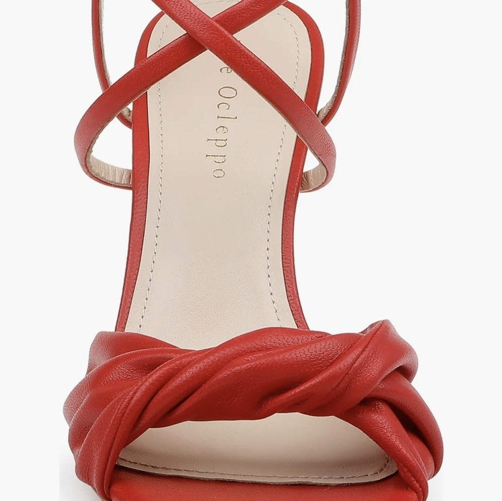 Dee Ocleppo Red Knotted Heels - Picture 4 of 8
